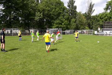 HedLand és a 70kedők