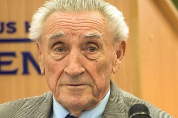 Várhidi Pál fényképe